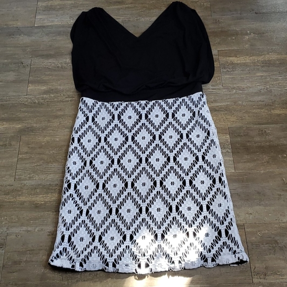Clari.e. Black Dress w/ White Crochet Overlay - Picture 2 of 6